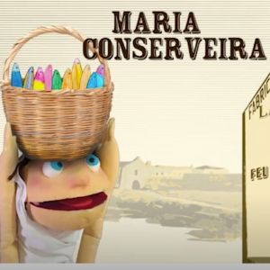 Maria Conserveira na sala do descabeço